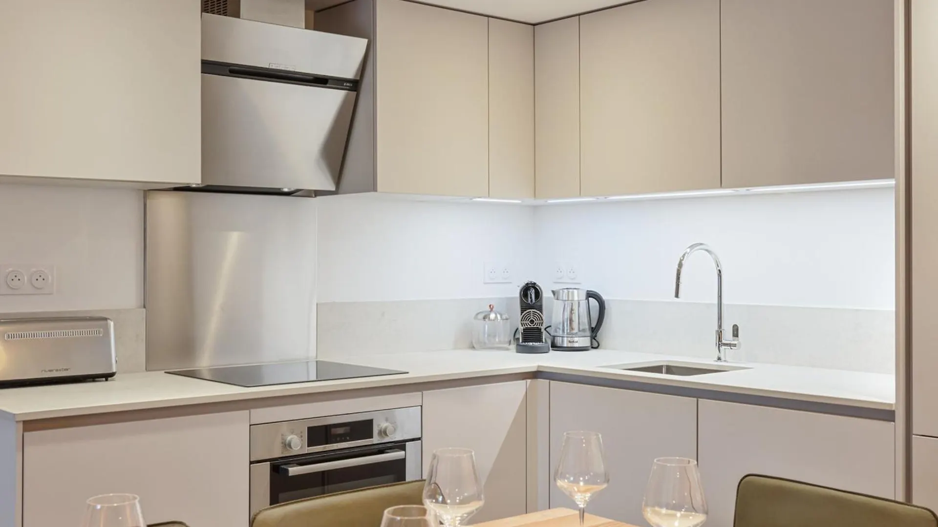 Lägenhet Maison Renovee Familiale Au Village - Fr-1-808-19 Le Monêtier-les-Bains